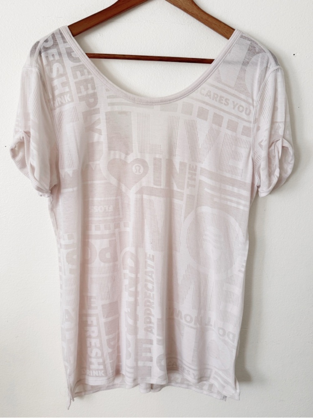 lululemon athletica affirmations Graphic Scoop Neck Short Sleeve Tee ~8